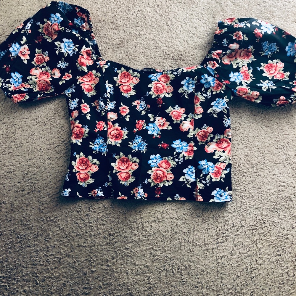 NWT forever 22 top